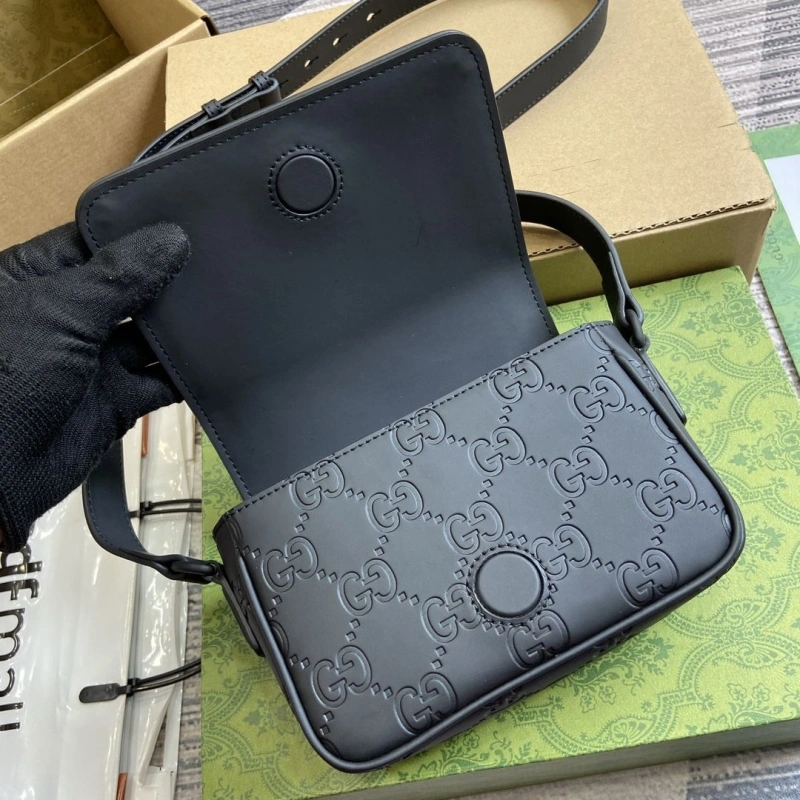 Gvc*1 satchel bags 4011-0001