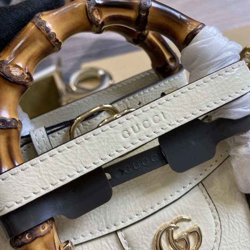 Gvc*1 top handle bags 4011-0066
