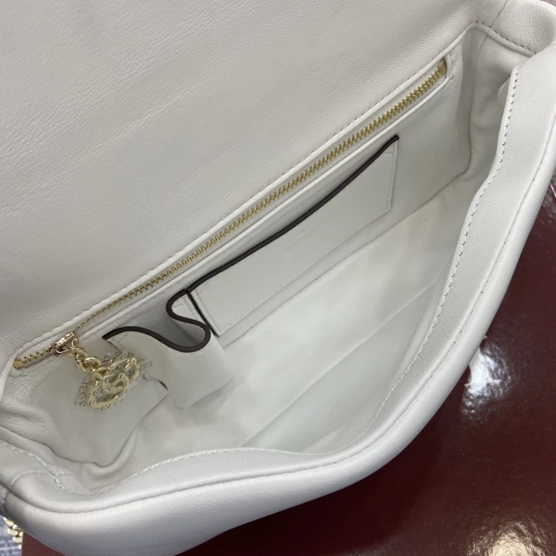 Gvc*1 top handle bags 4011b-0017