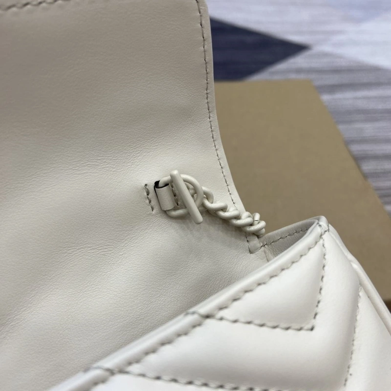 Gvc*1 satchel bags 4011b-0069
