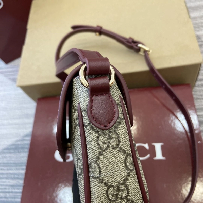 Gvc*1 satchel bags 4011b-0092