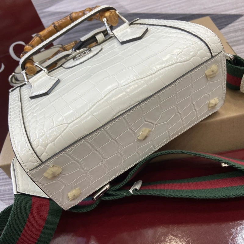 Gvc*1 top handle bags 4011b-0136