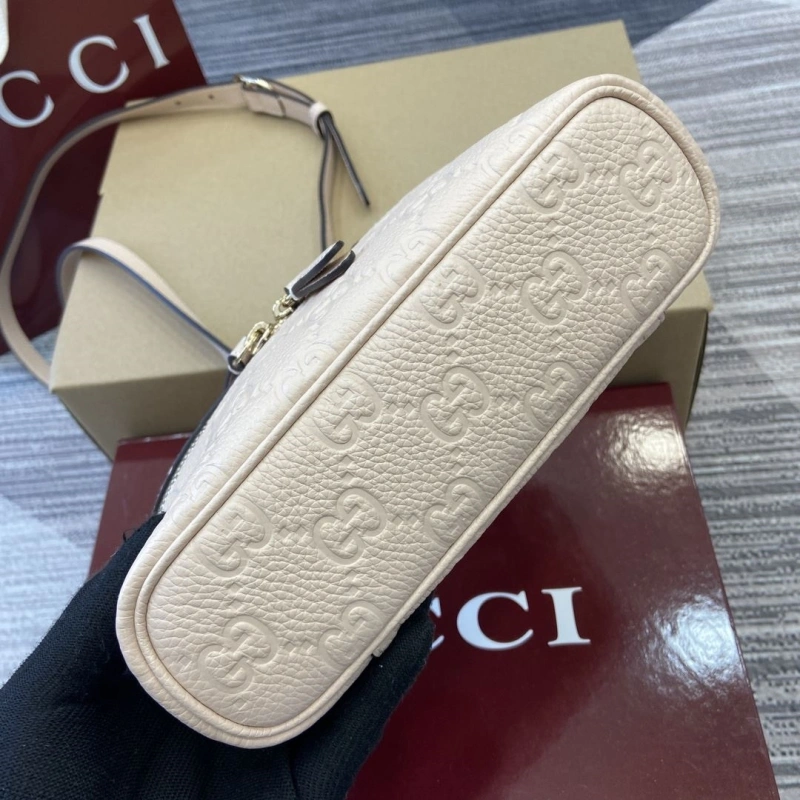 Gvc*1 top handle bags 4011c-0023