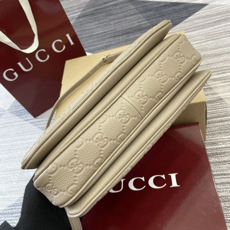 Gvc*1 top handle bags 4011c-0051