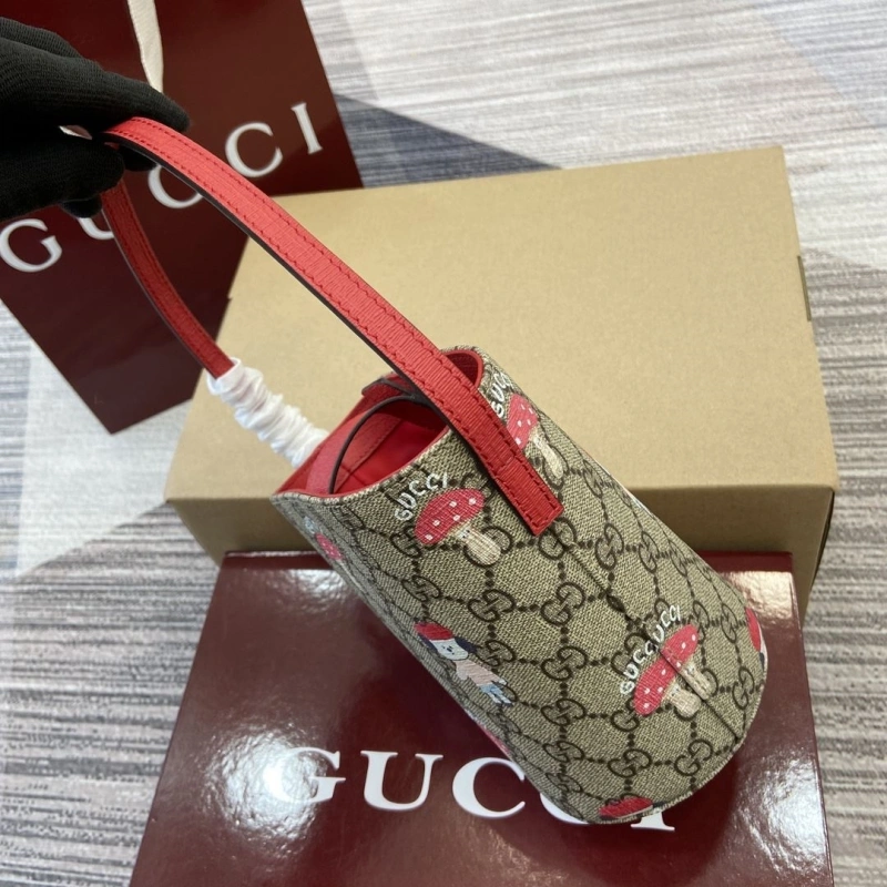Gvc*1 bucket bags 4011c-0064