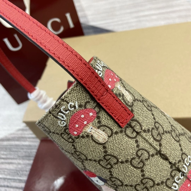 Gvc*1 bucket bags 4011c-0064