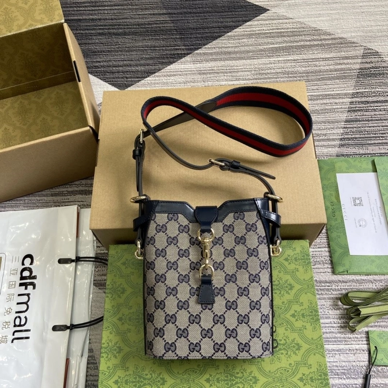 Gvc*1 bucket bags 4011h-0087