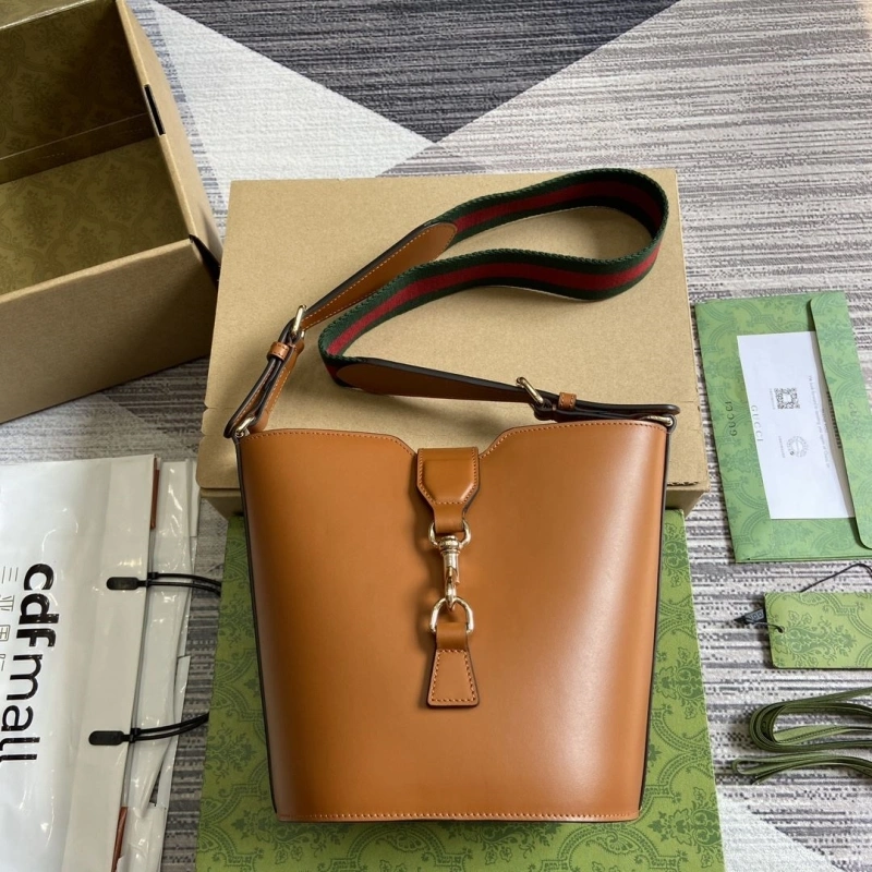 Gvc*1 bucket bags 4011i-0129