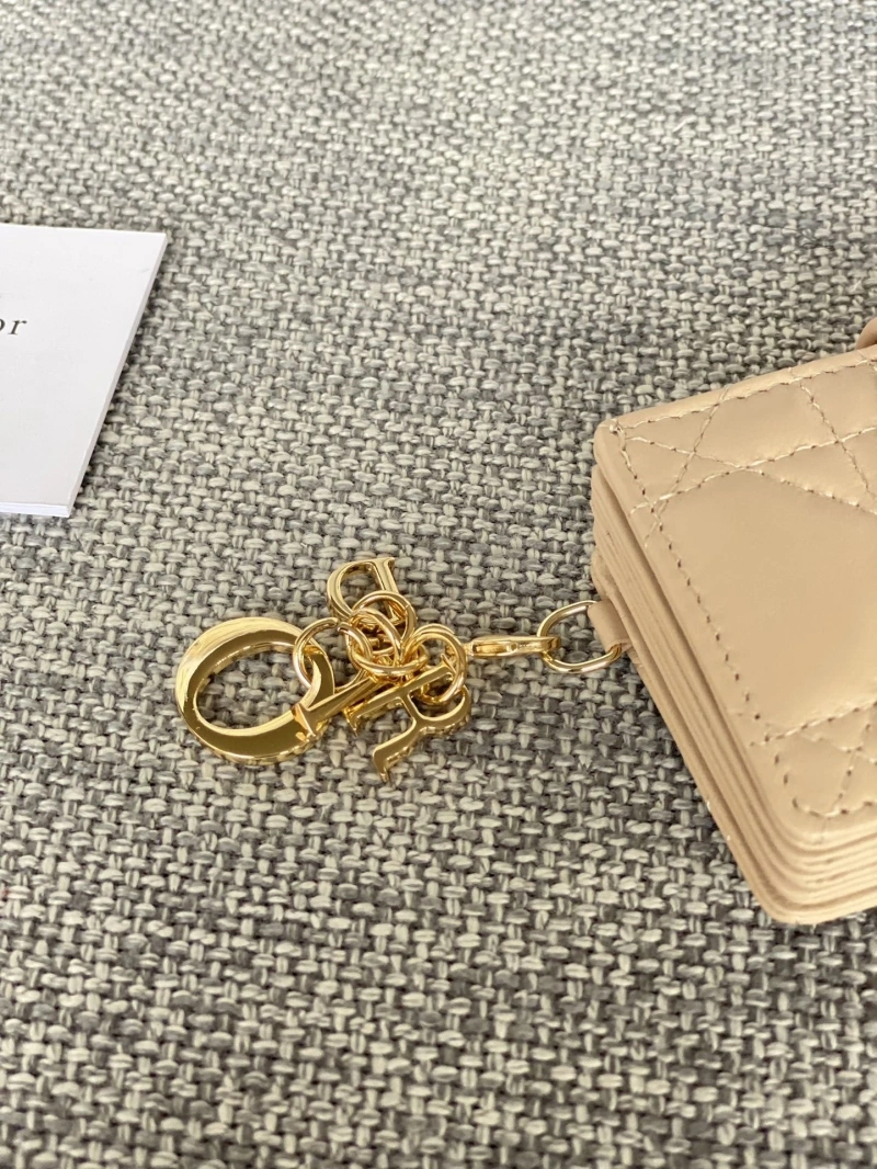 Ch**el wallets 4016a-0860