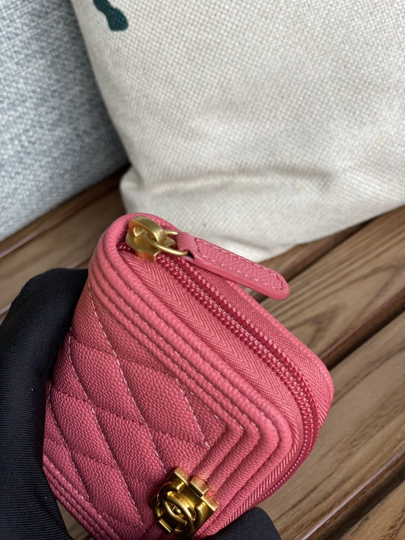 Ch**el wallets 4016a-0886