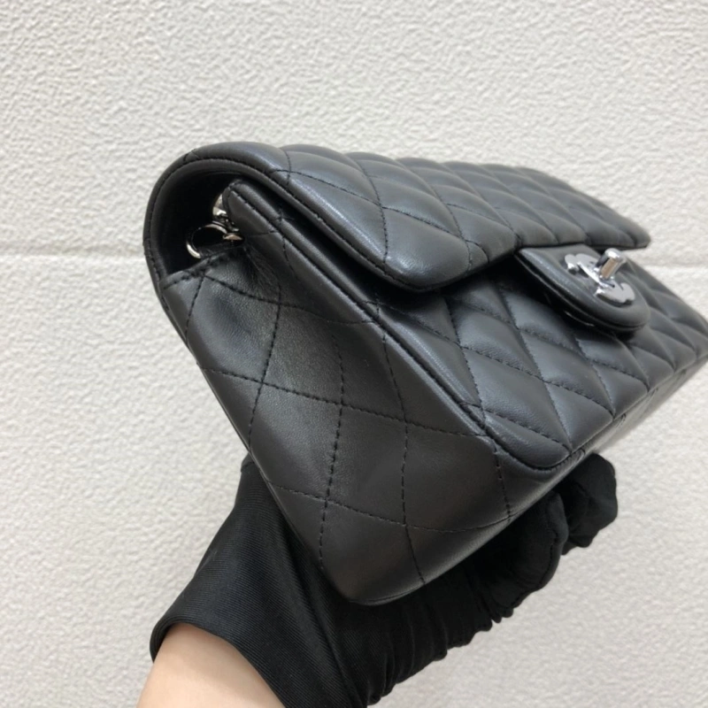 Ch**el cf series bags 4016a-0908
