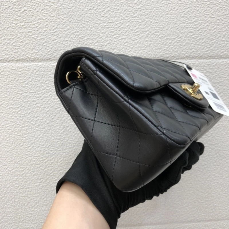 Ch**el cf series bags 4016a-0909