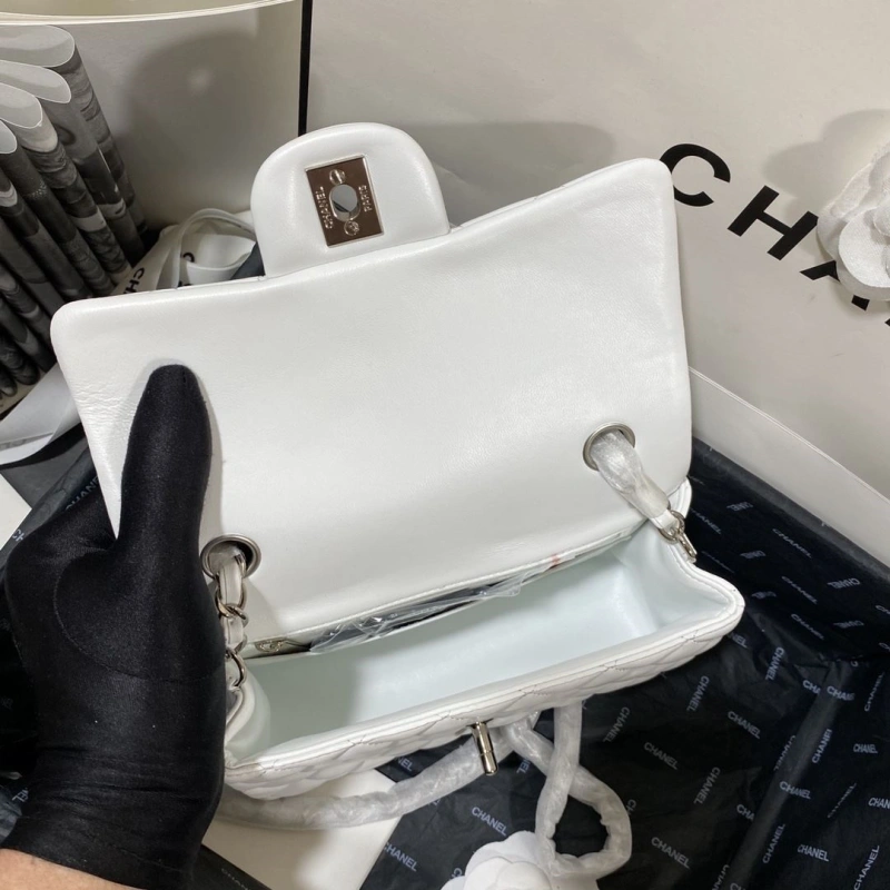 Ch**el cf series bags 4016a-0910