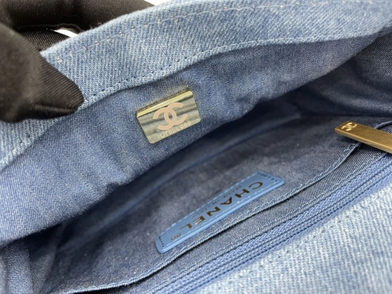 Ch**el cf series bags 4017-0023