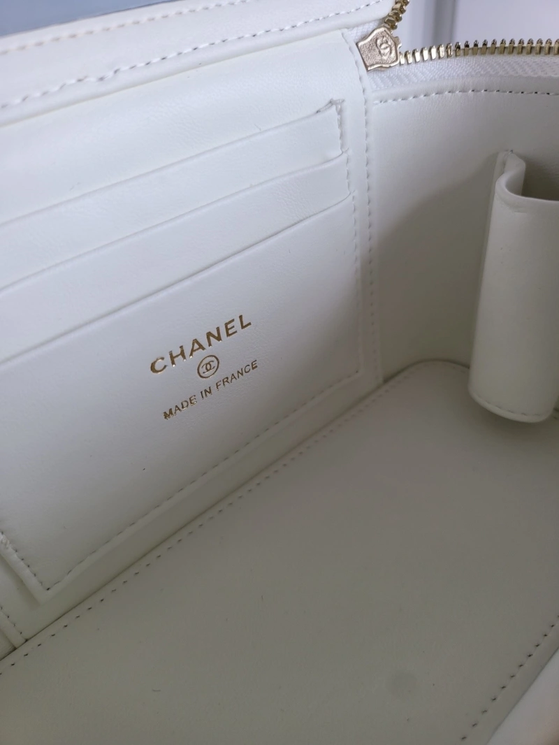 Ch**el cosmetic bags 4017-0046