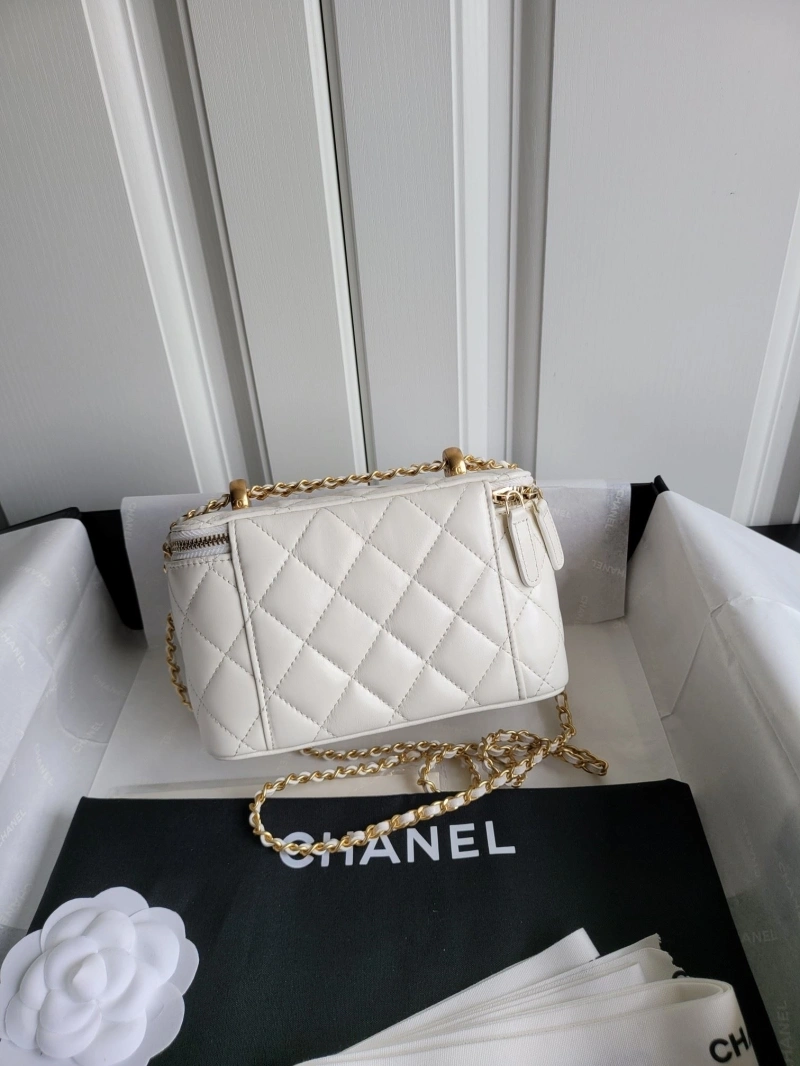 Ch**el cosmetic bags 4017-0228