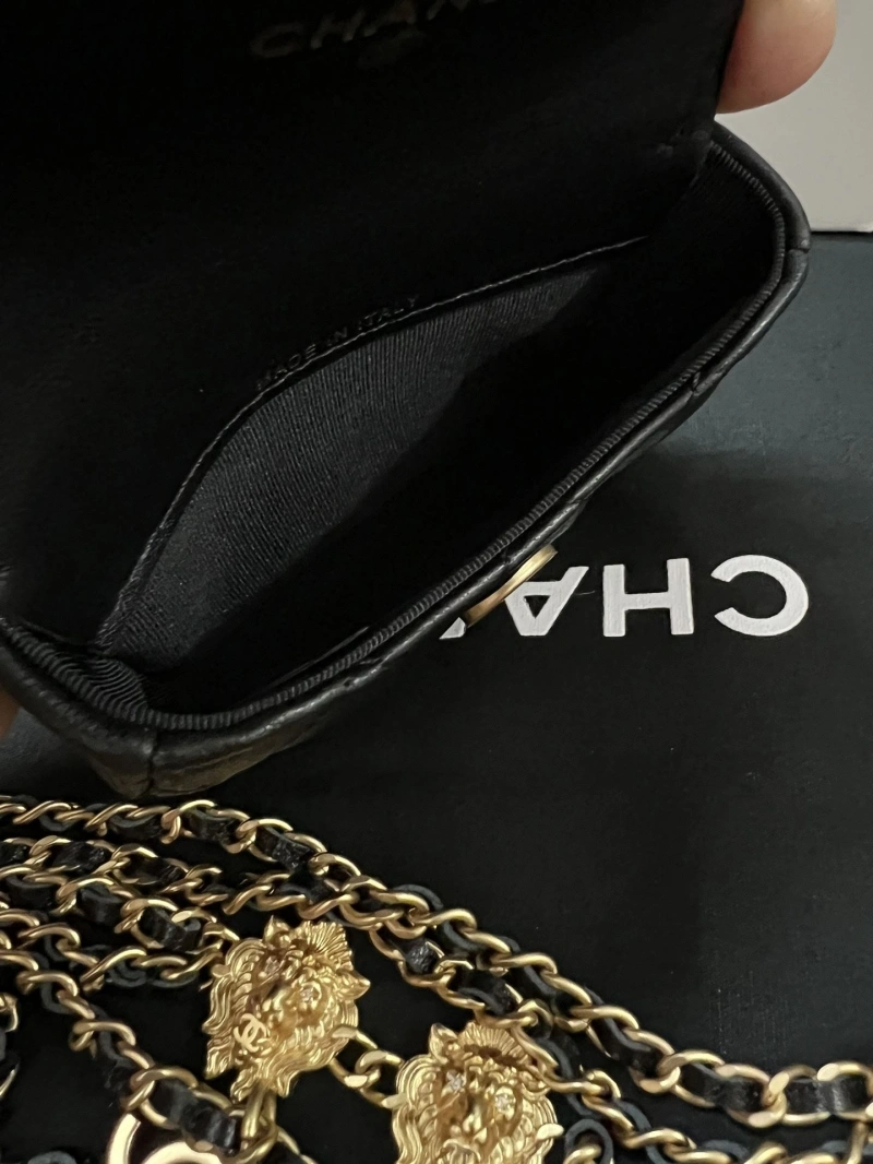 Ch**el wallets 4017-0359