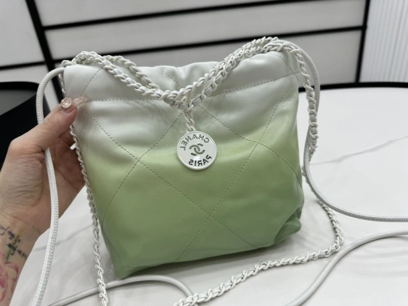 Ch**el shopping bags 4017-0392