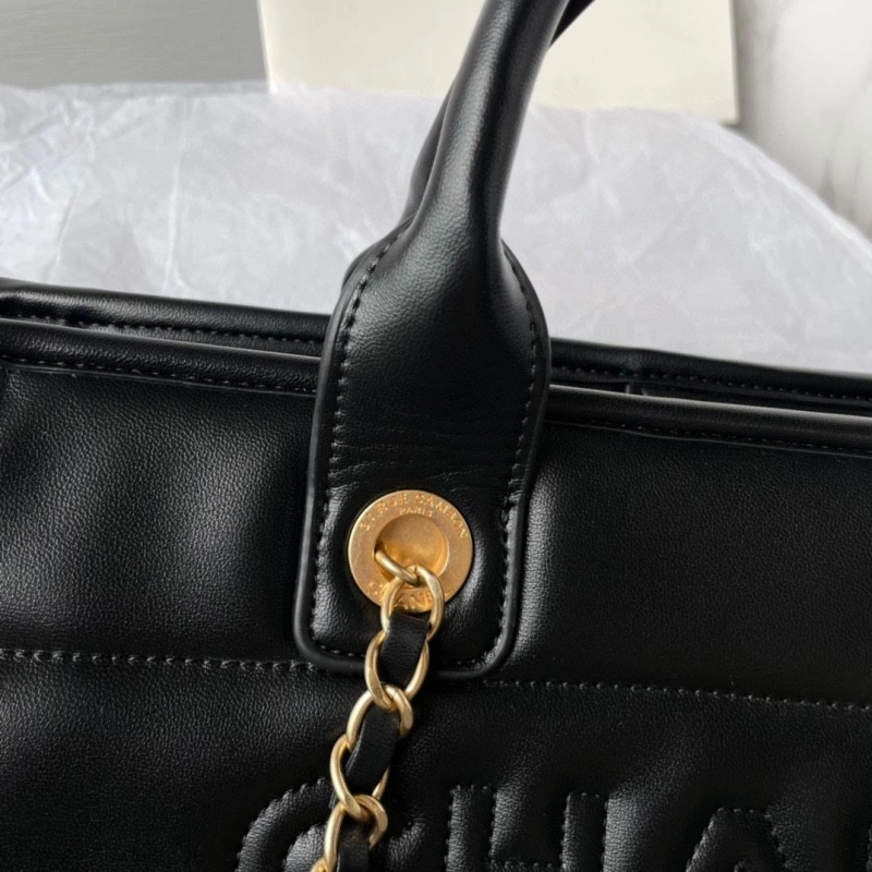 Ch**el cosmetic bags 4017-0406
