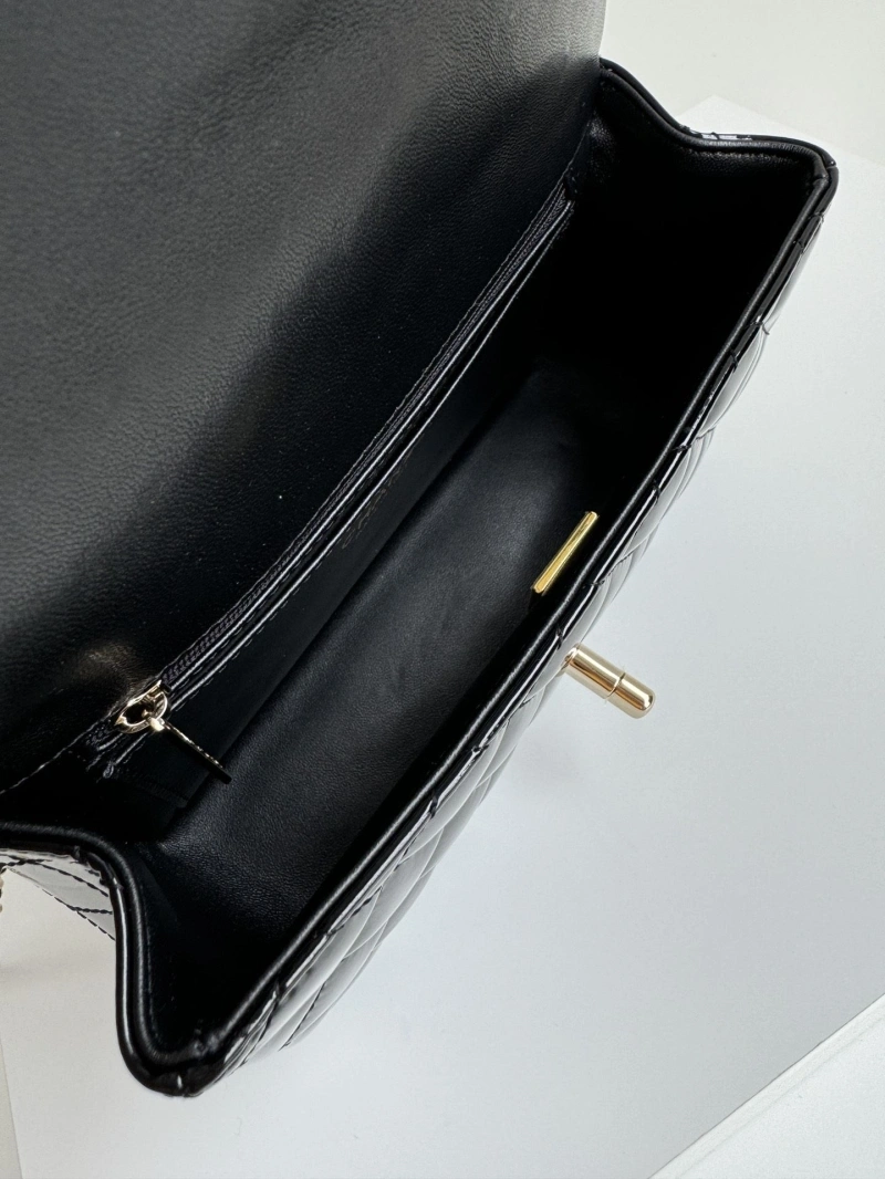 Ch**el cf series bags 4017-0424