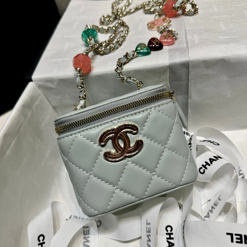 Ch**el cosmetic bags 4017-0466