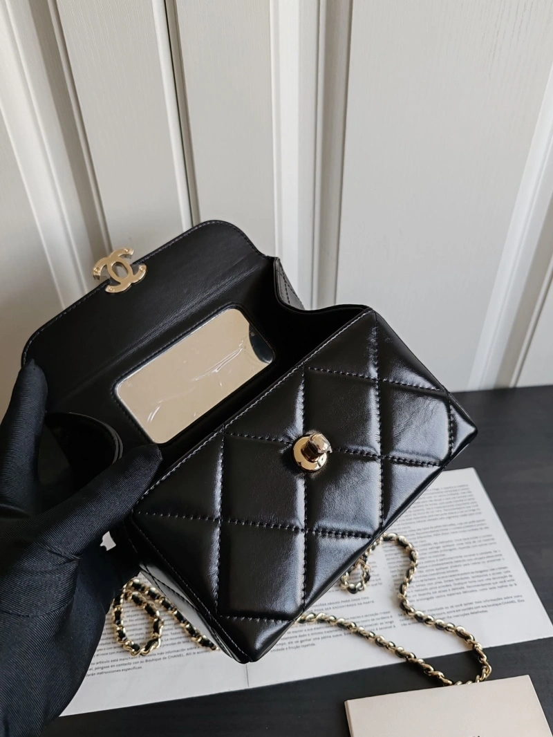 Ch**el cosmetic bags 4017-0500
