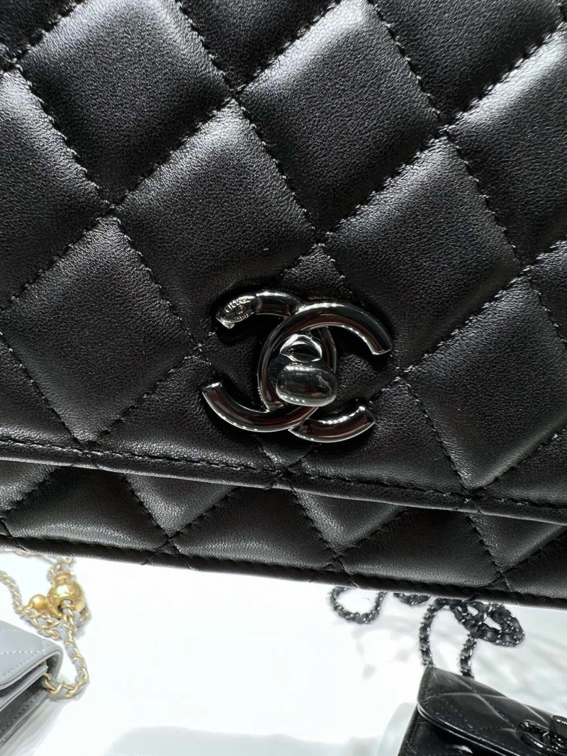 Ch**el woc bags 4017-0691