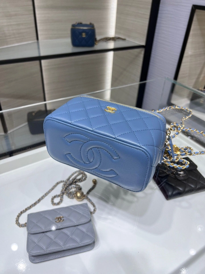 Ch**el cosmetic bags 4017-0708