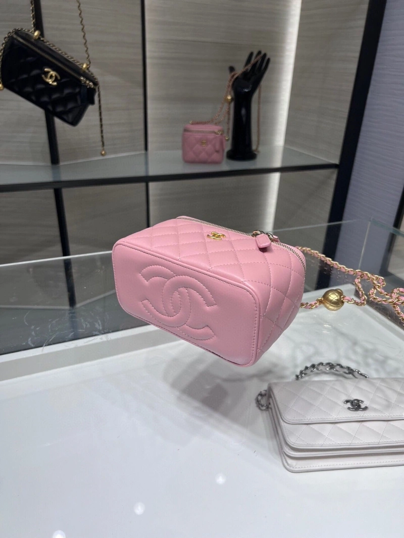 Ch**el cosmetic bags 4017-0709