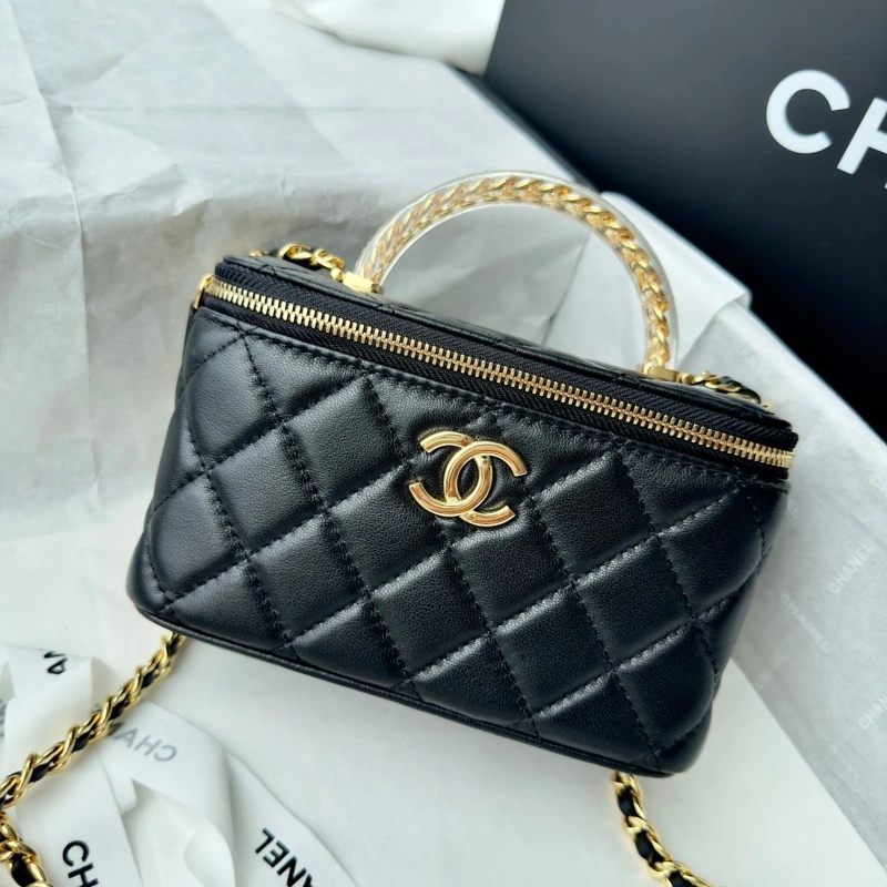 Ch**el cosmetic bags 4017-0763