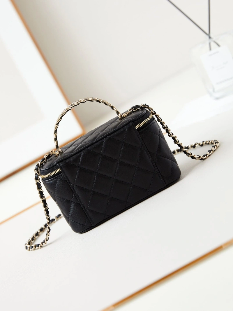Ch**el cosmetic bags 4017-0817