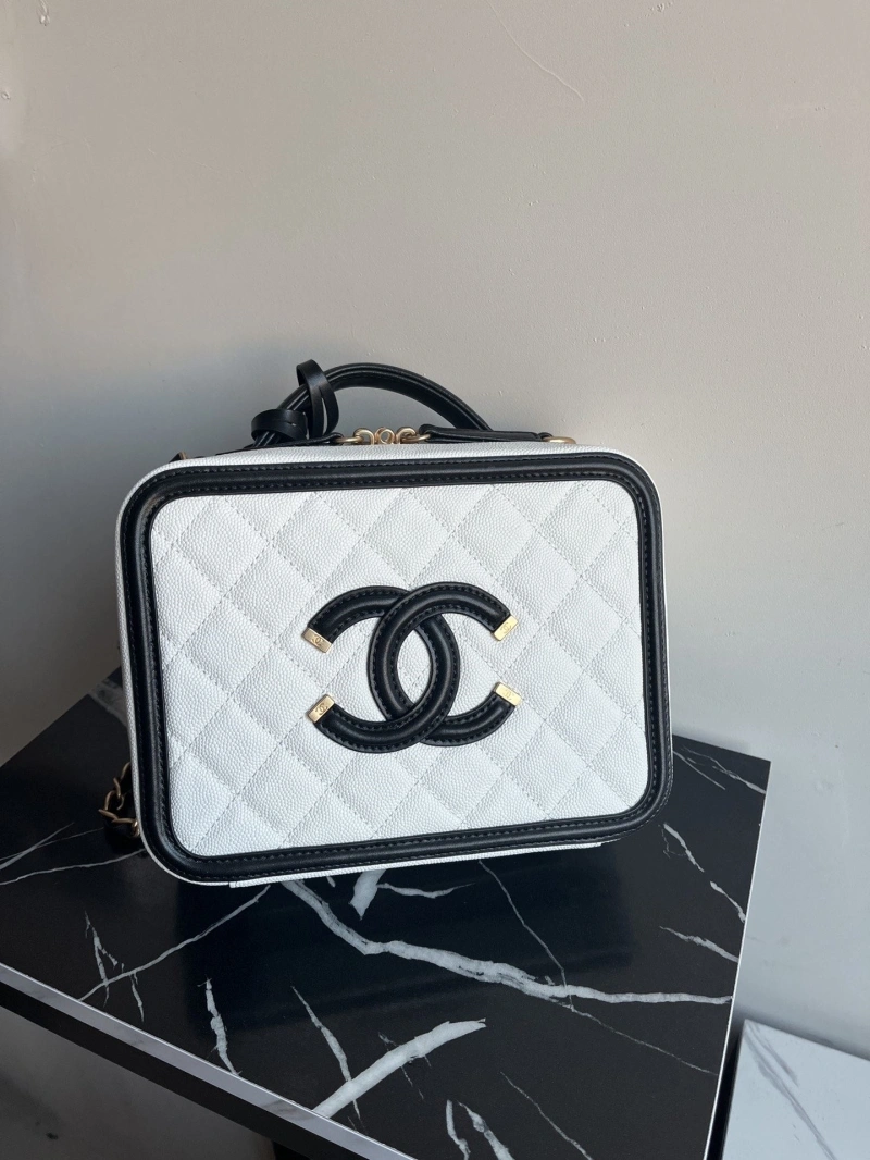 Ch**el cosmetic bags 4017-0820