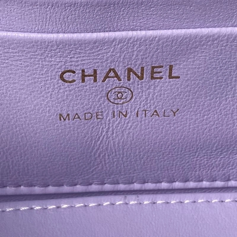 Ch**el cosmetic bags 4017-0835