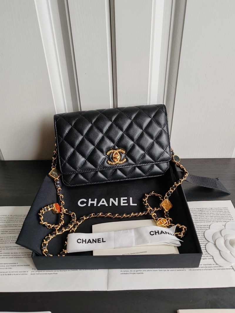 Ch**el woc bags 4017-0931