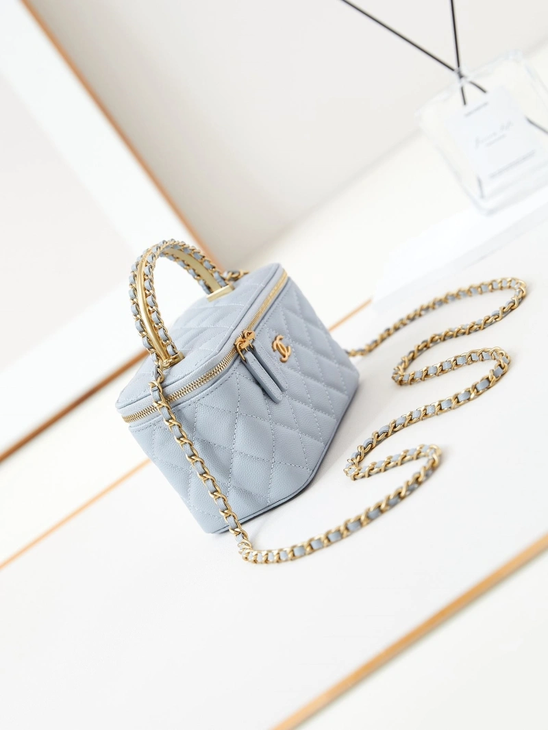 Ch**el cosmetic bags 4017-0948