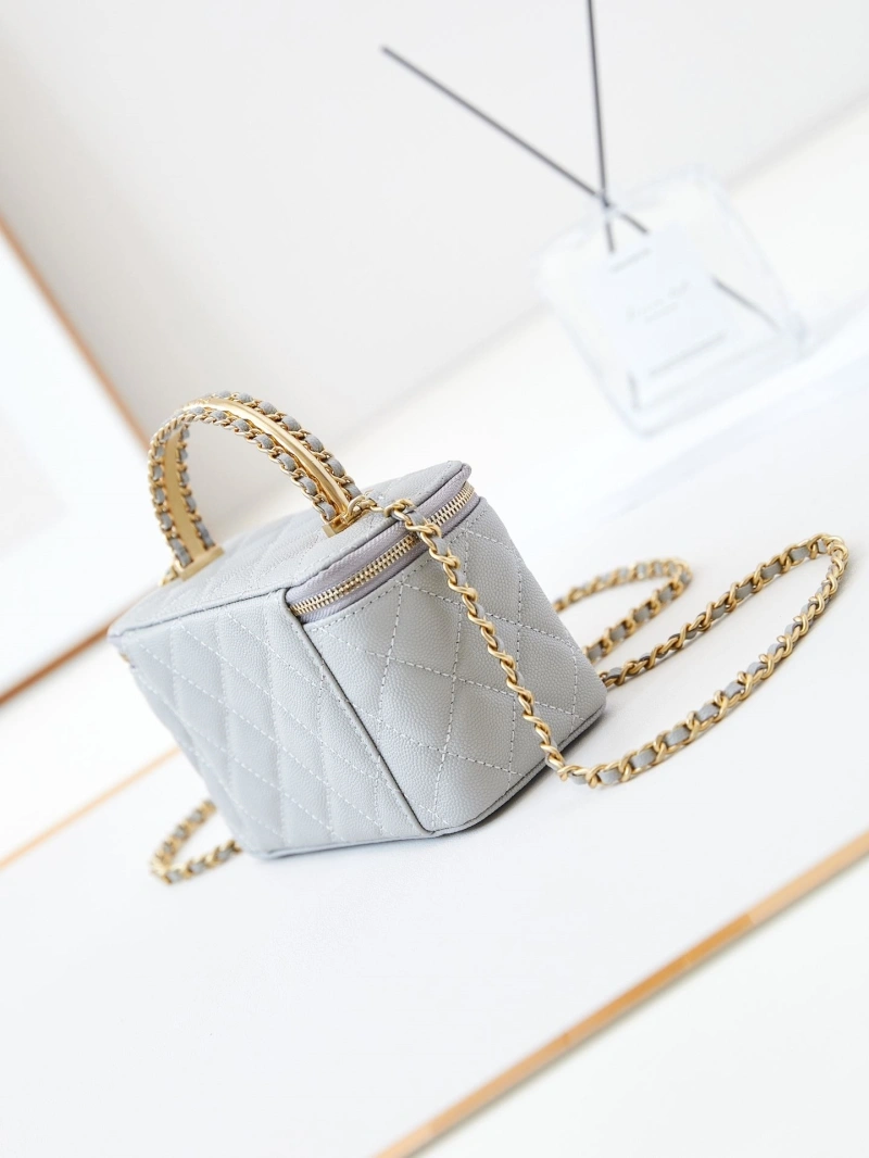 Ch**el cosmetic bags 4017-0950