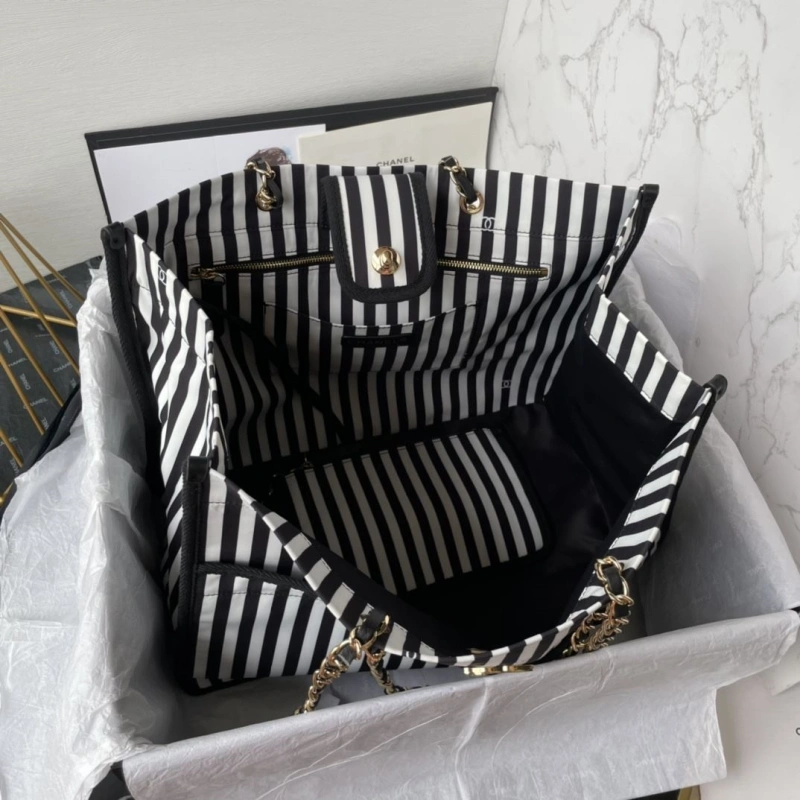 Ch**el shopping bags 4017-0957
