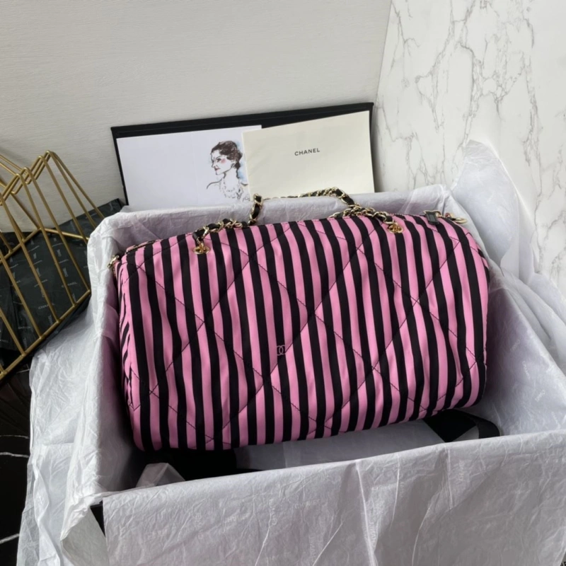 Ch**el round bags 4017-0960