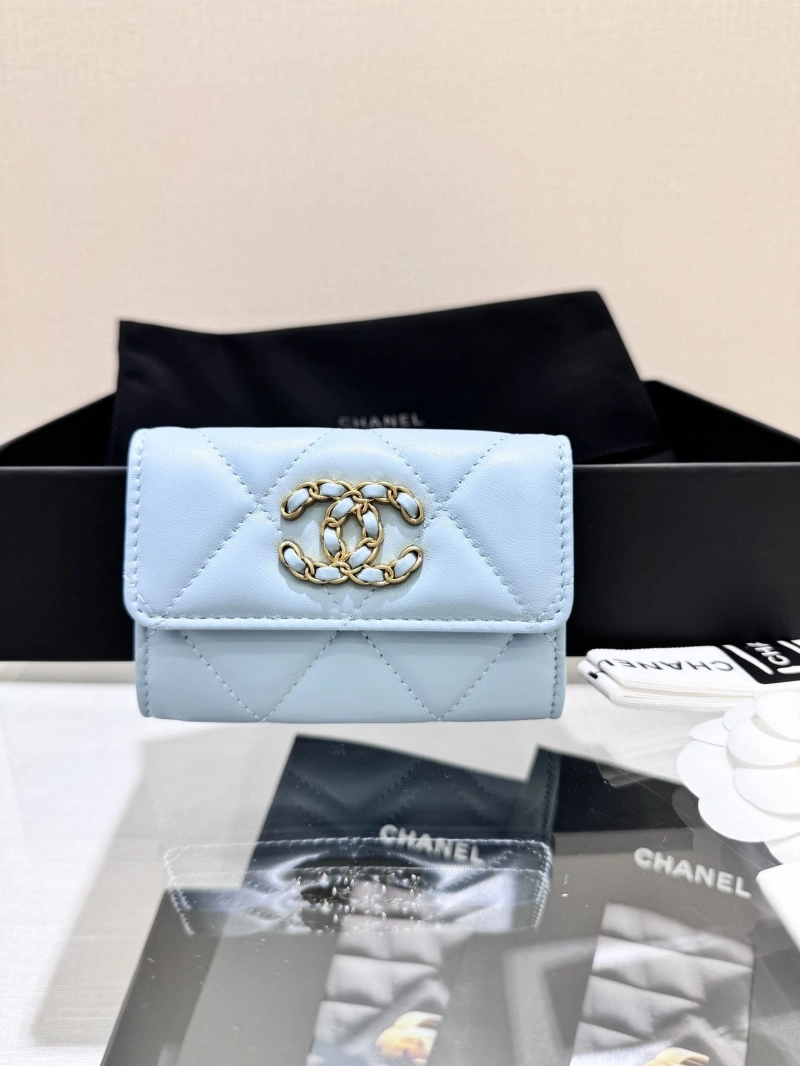Ch**el wallets 4017-0968