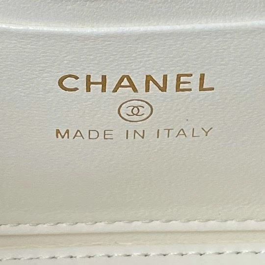 Ch**el cosmetic bags 4017-1052