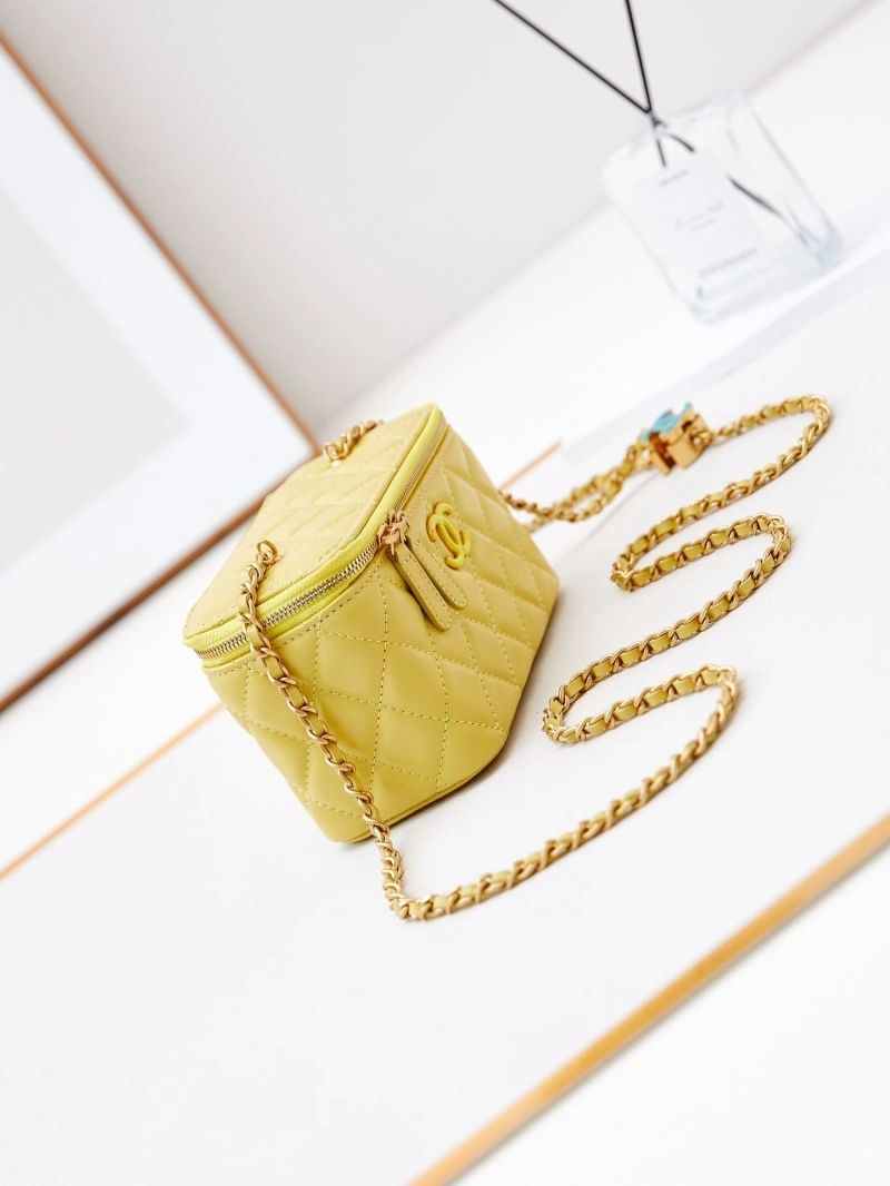 Ch**el cosmetic bags 4017-1059