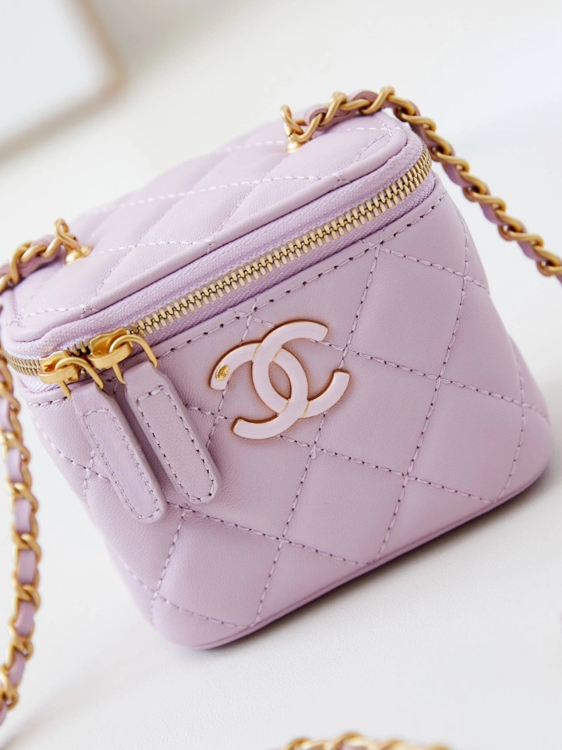 Ch**el cosmetic bags 4017-1068