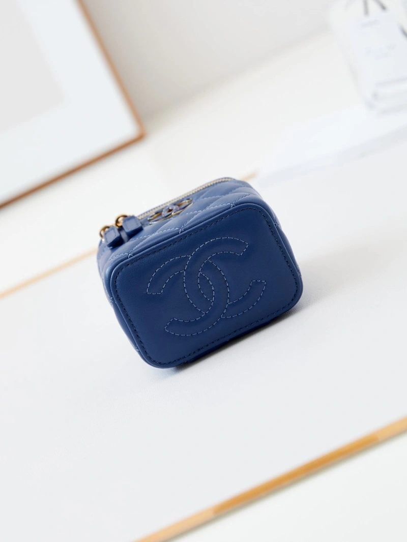 Ch**el cosmetic bags 4017-1069