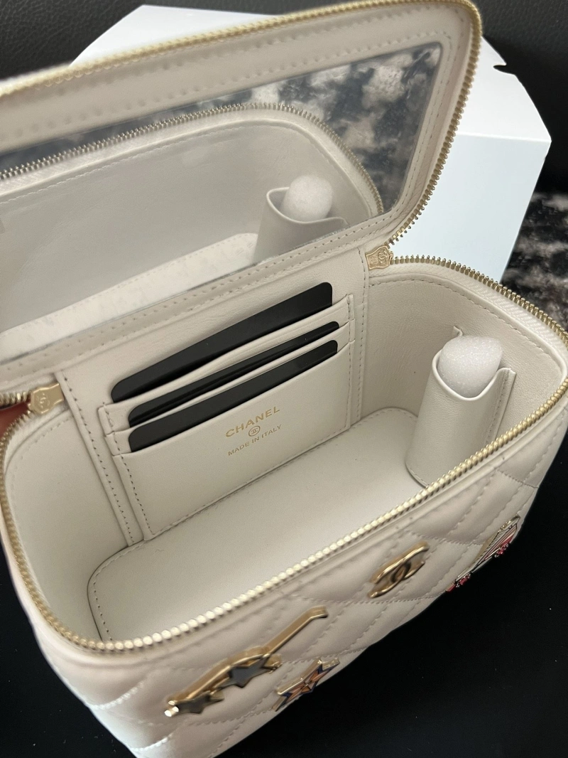 Ch**el cosmetic bags 4017-1113