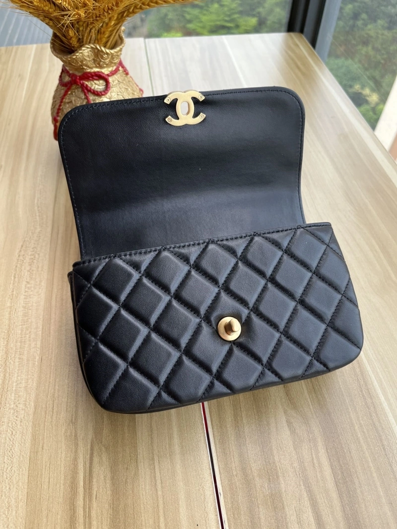 Ch**el woc bags 4017-1231