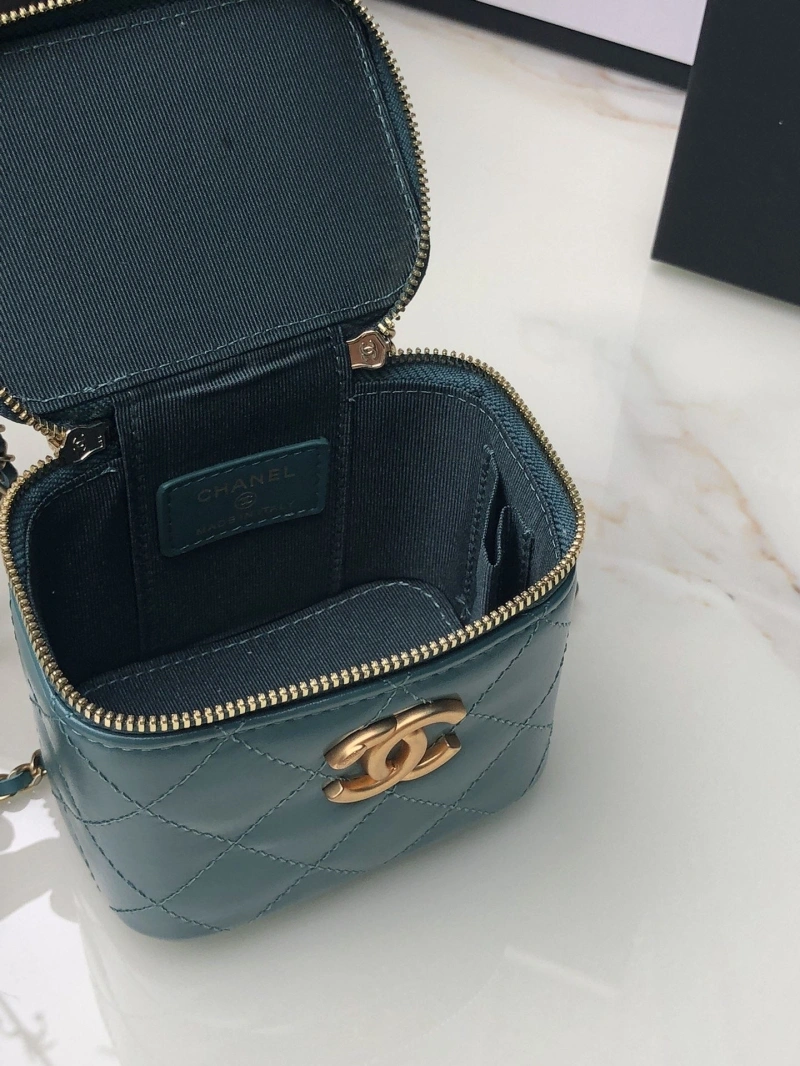 Ch**el cosmetic bags 4017-1261