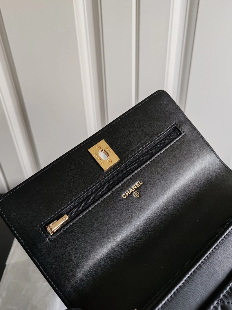 Ch**el cosmetic bags 4017-1308