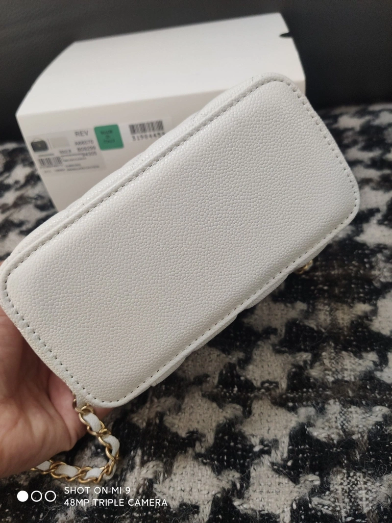 Ch**el cosmetic bags 4017-1336