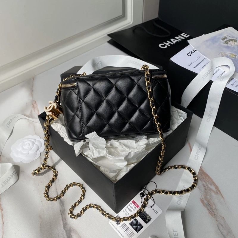 Ch**el cosmetic bags 4017-1658