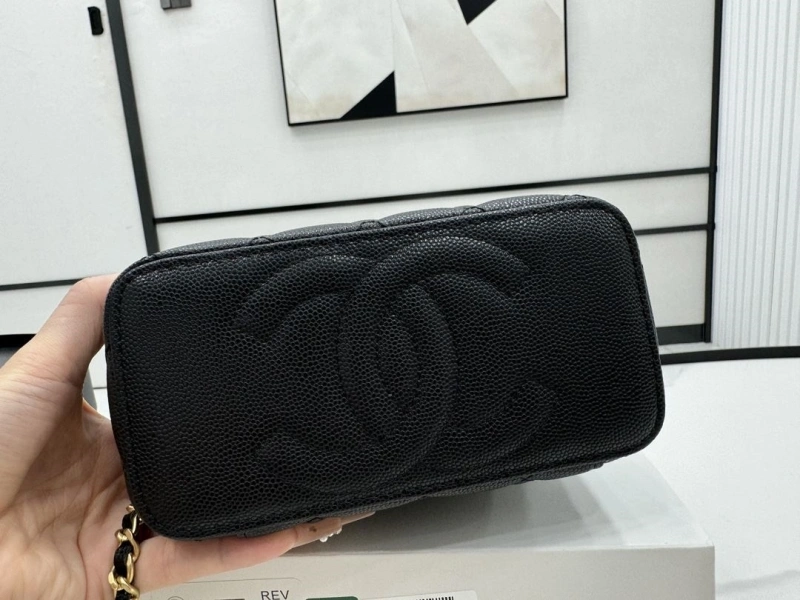 Ch**el cosmetic bags 4017-1725